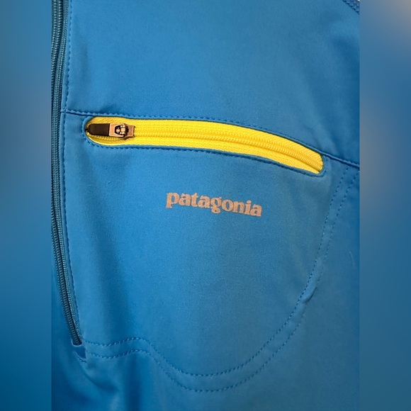 Patagonia Bright Blue and Lime Green 1/2 Zip Pullover - Picture 2 of 8
